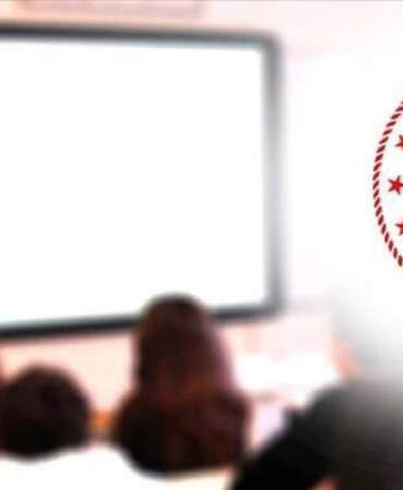 MEB’den zümre başkanlığı için flaş karar: Artık o öğretmenler başkan olamayacak! İşte yeni kriterler