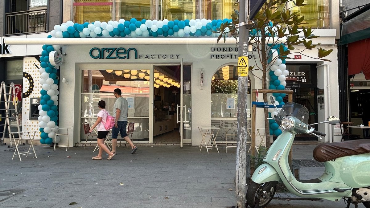Arzen Factory İstanbul’da ilk adımı attı: Bahariye Caddesi’nde tatlı bir mola noktası