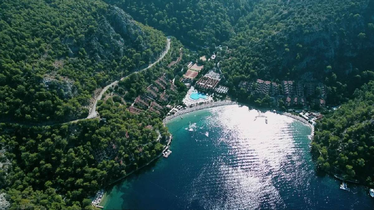 Doğanın kucağında tatil adresi! Burası gerçekten saklı cennet: Girmek içinse tek bir şart gerekiyor…