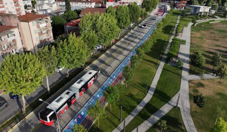 Metrobüsü olan ikinci ilimiz oldu! Sadece 6 ayda yapıldı: Aylarca ücretsiz hizmet verecek