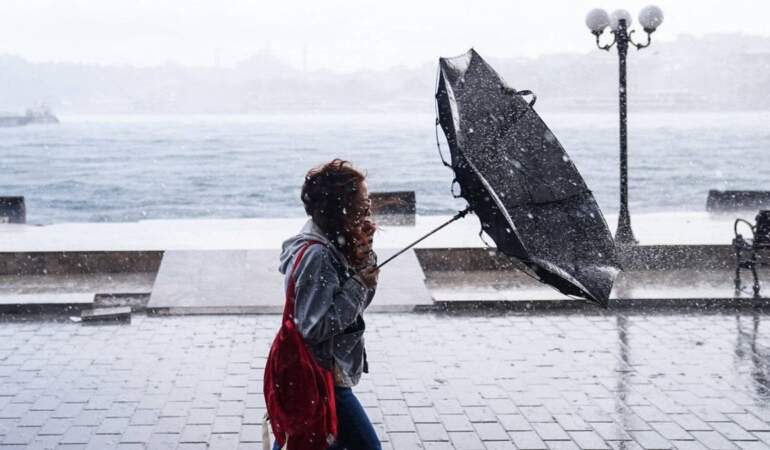 Meteoroloji’den 9 ile sarı kodlu uyarı: Kuvvetli yağış ve fırtınaya dikkat!