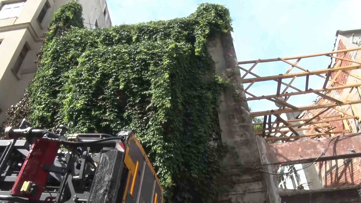 Taksim’de yangın paniği