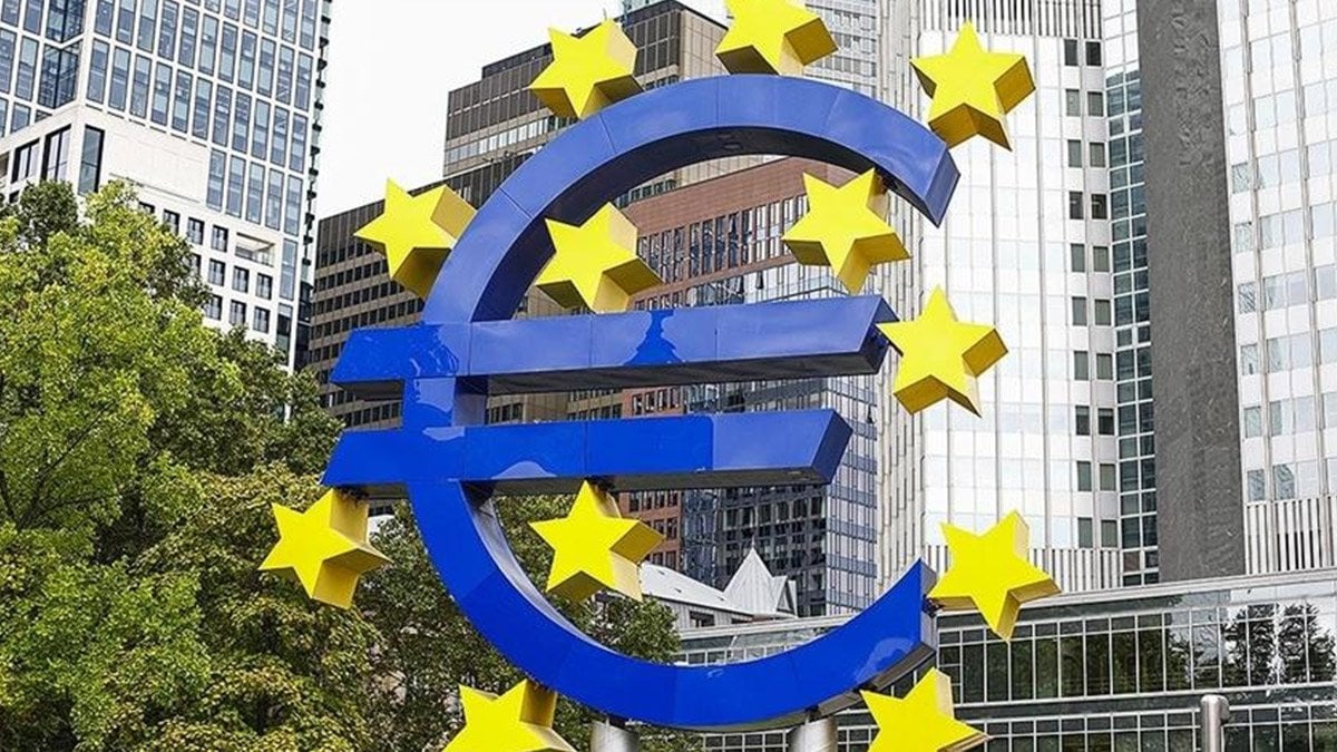 Faiz indirimleri Avro bölgesinde şirketlere verilen kredileri artırdı