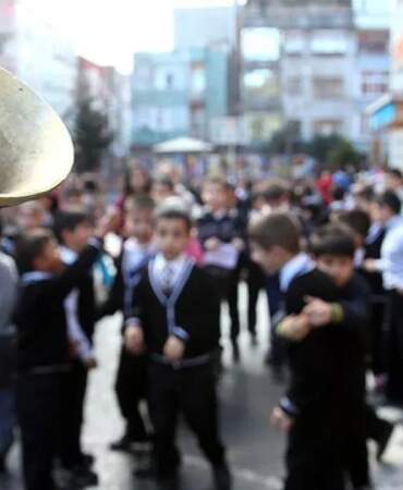 20 Milyon Öğrenci Tatil İçin Geri Sayıma Başladı! Son Ders Zilinin Çalmasına 3 Gün Kaldı