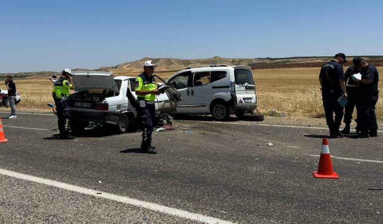 Adıyaman’da Katliam Gibi Kaza! 4 Ölü, 1 Yaralı