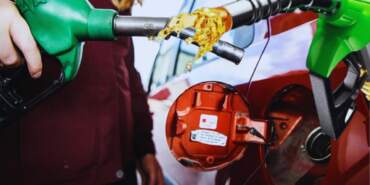 Akaryakıtta Tabela Değişti: Motorine Yeni Zam! Litre Fiyatı 50 TL’yi Aştı