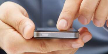 Akıllı Telefonlar Tarihe mi Karışıyor? Teknoloji Devi Düğmeye Bastı