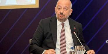 AKP’li İsimden ‘Ballı Maaş’ Maratonu! 9 Ayda 8 Ayrı Koltuk