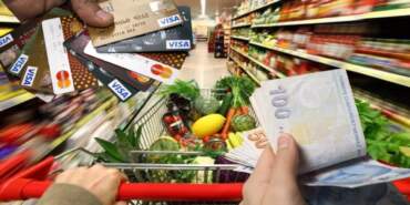 Alışverişte Kredi Kartı Zirvede, Nakit Para Tarihe Karışıyor