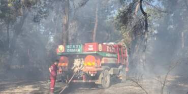 Antalya’da İki Bölgede Korkutan Orman Yangını: Müdahale Sürüyor