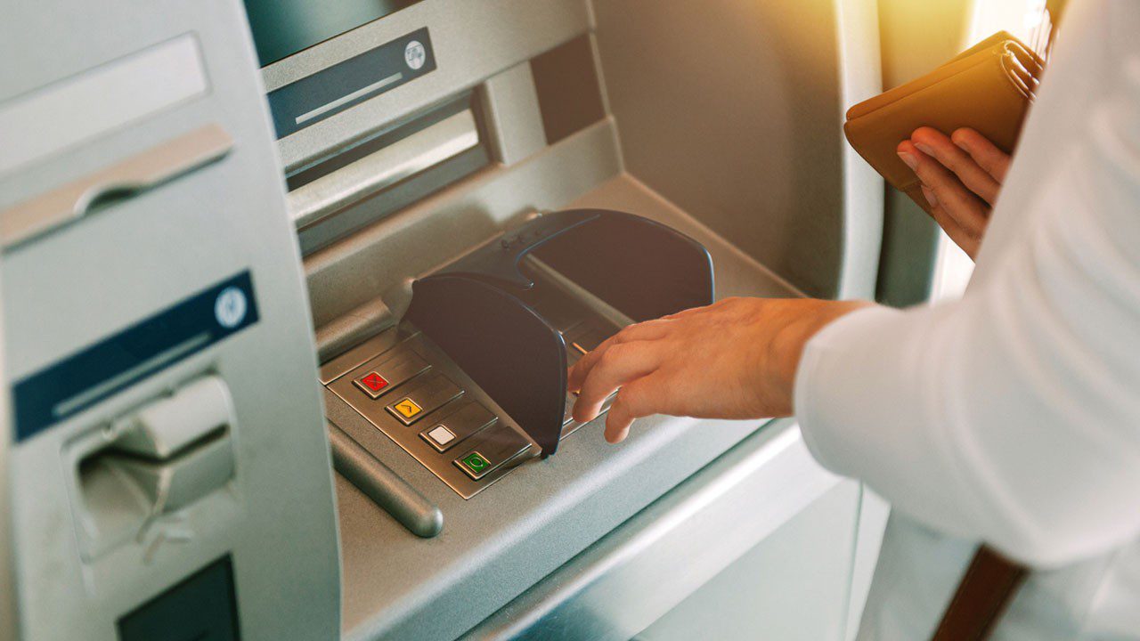 ATM ve Şubeler Tarihe Karışıyor: Nakitin Sonu Göründü! Bankacılık Sektöründe Tarihi Karar