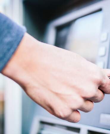 ATM’de Para Çekerken Bunu Fark Ettiyseniz Aman Dikkat! Bankalar Teyakkuza Geçti: Öncesinde Mutlaka Kontrol Edin