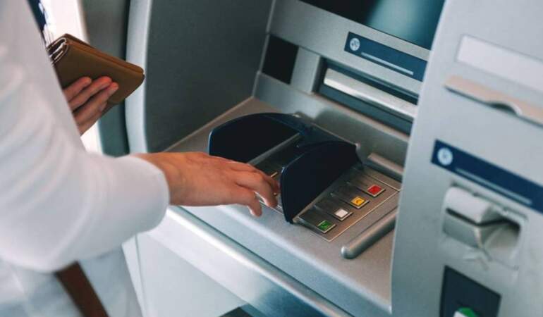 ATM’lerde Yeni Dönem: Para Çekme Limiti Artık Değişti