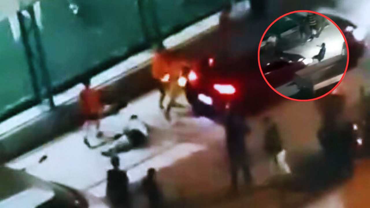 Avcılar’da Halı Saha Maçı Savaş Alanına Döndü: Önce Bıçakladılar Sonra Ezmeye Çalıştılar!