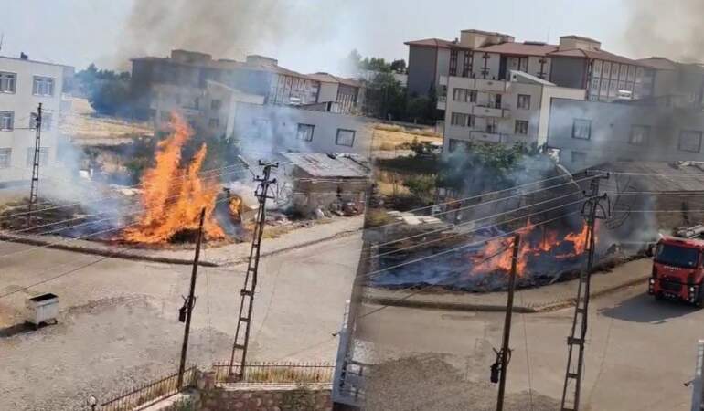 Bahçede Yakılan Ateş Anız Yangınına Sebep Oldu