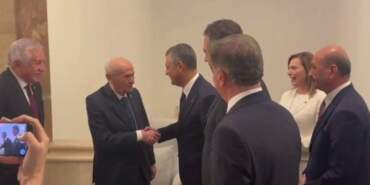 Bahçeli ile Özel Arasında Dikkat Çeken Diyalog: ‘Çok Hareketlisiniz Maşallah’