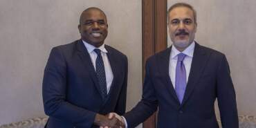 Bakan Fidan’dan İngiliz Mevkidaşı ile Kritik Temas! İsrail-İran Çatışması Ele Alındı