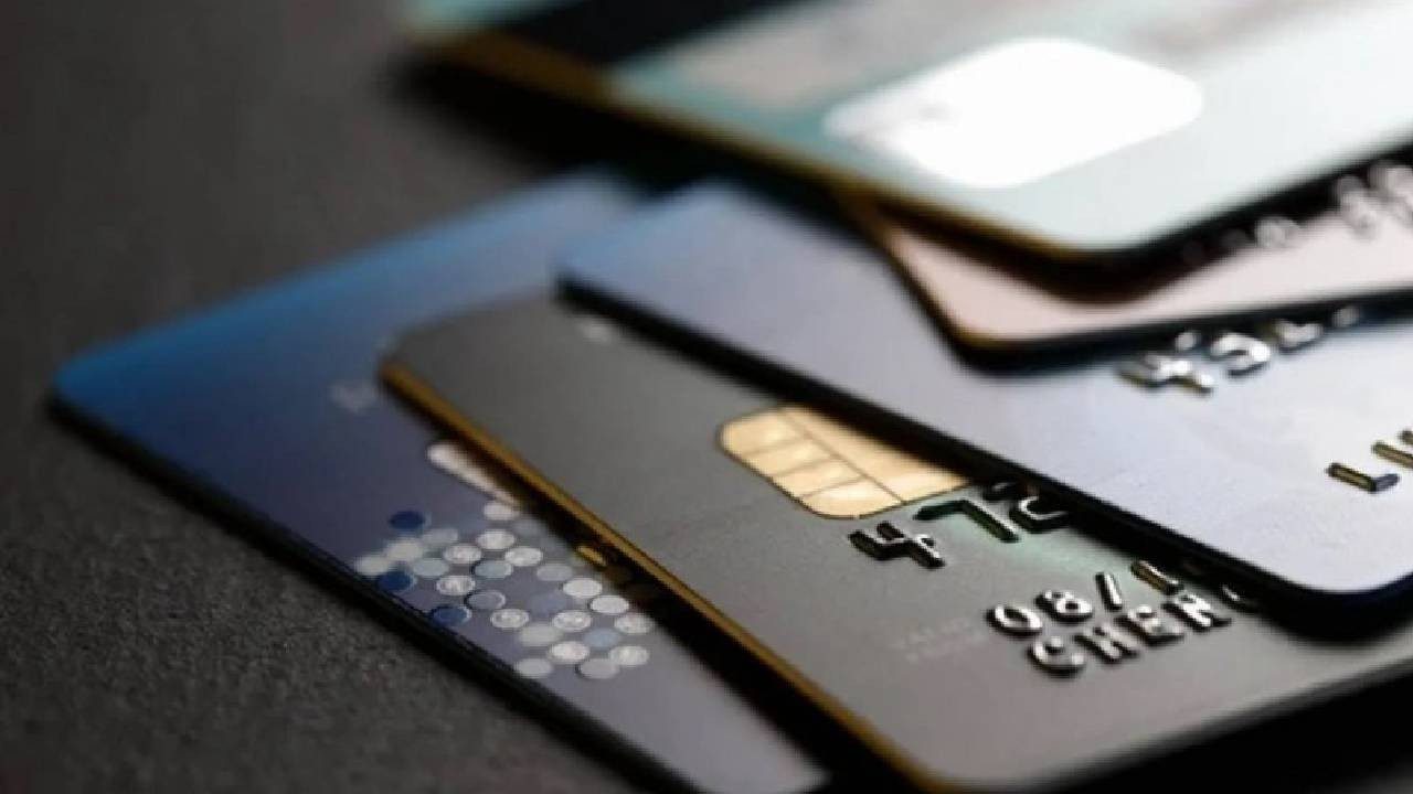 Bankalar Alarm Verdi: Kredi Kartı Kullananlar Şokta! Borcu Olan Herkes Tetikte