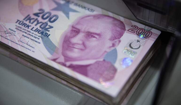 Bankaya Parasını Koyan Resmen Maaşa Bağlanıyor! İşte Banka Banka Mevduat Faizi Getirisi…