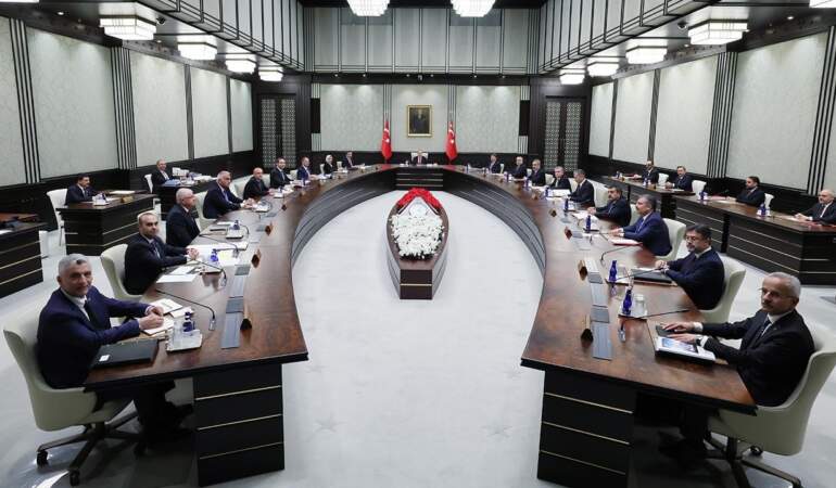 Bayram Öncesi Son Kabine Toplantısı: Gündem Yoğun