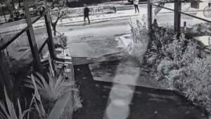 Beşiktaş’ta Restorana Haraç Saldırısı: Biri Ateş Açtı Biri Kaydetti