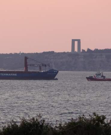 Çanakkale Boğazı’nda Yük Gemisinde Yangın