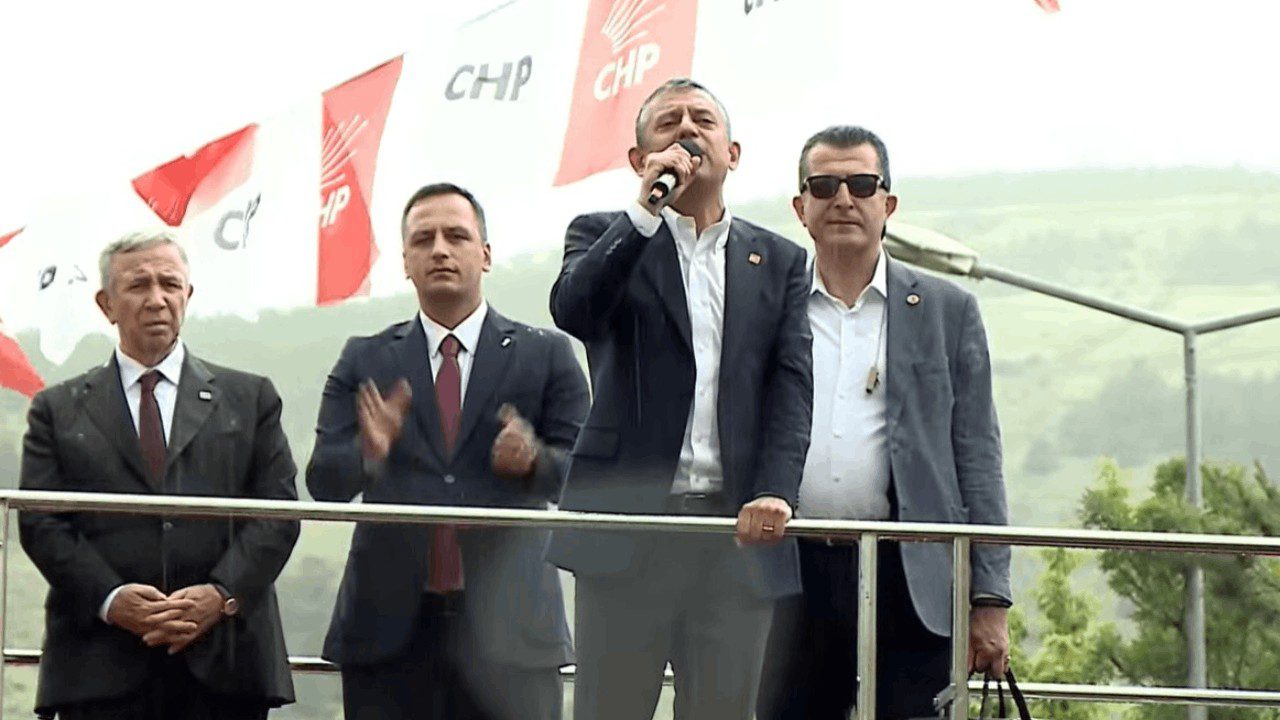 CHP’den 14 Yıl Sonra Bir İlk! Özgür Özel: Bayburt Artık Milletin Kalesidir