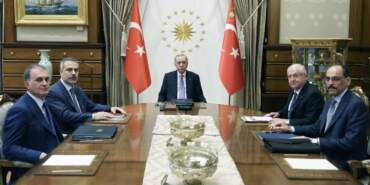 Cumhurbaşkanı Erdoğan Kurmayları Topladı: Külliye’de Kritik Güvenlik Zirvesi