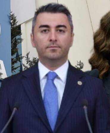 DEVA’da İstifa Depremi: İki Vekil Partiden Ayrıldı
