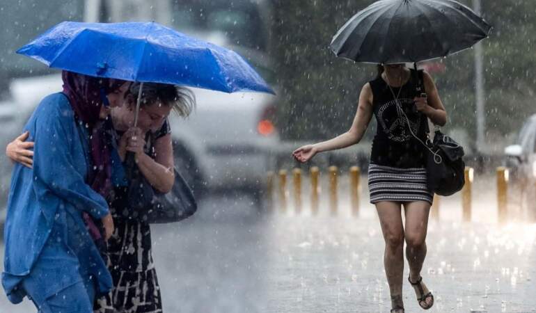 Dışarı Çıkacaklar Dikkat! Meteoroloji Uyardı: Sağanak ve Fırtına Geliyor