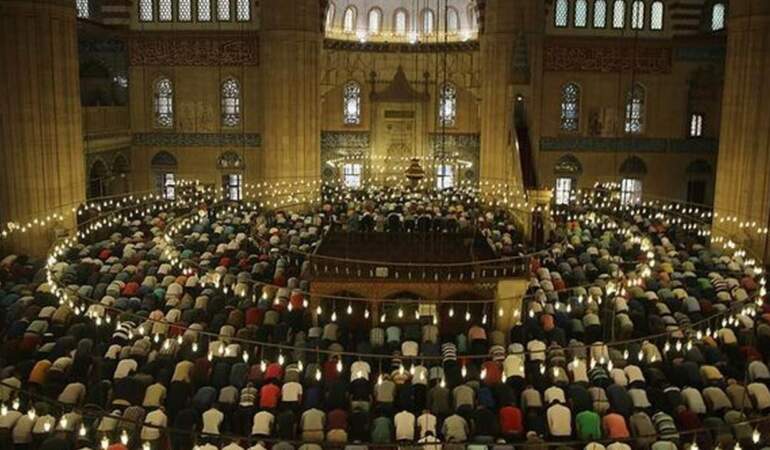 Kurban Bayramı Namazı Saatleri Açıklandı: İşte İl İl Bayram Namazı Vakitleri…