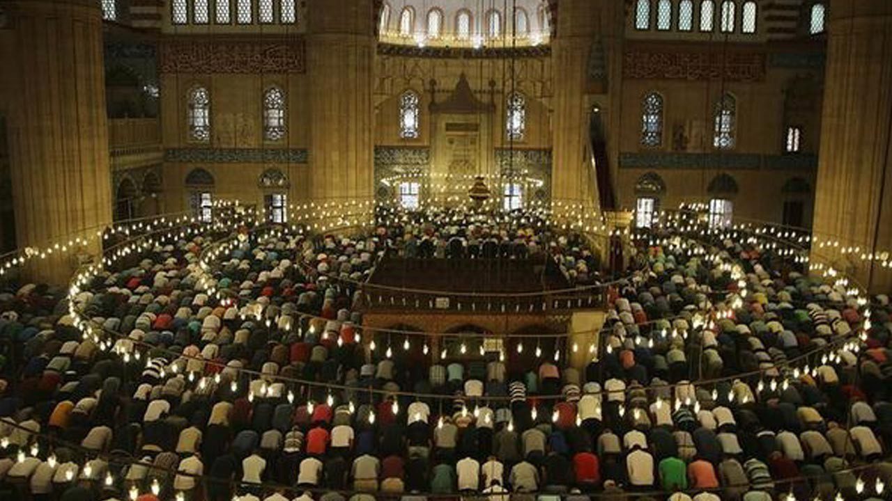 Kurban Bayramı Namazı Saatleri Açıklandı: İşte İl İl Bayram Namazı Vakitleri…
