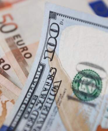 Dolar ve Euro Yükselişte: İşte Güncel Döviz Kurları