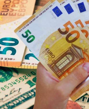 Döviz Piyasası Alev Alev: Eurodan Tarihi Zirve