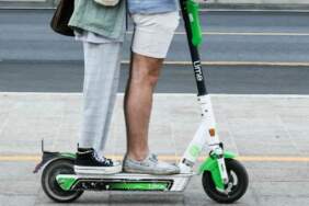 Elektrikli Scooterda Yeni Dönem! 8 Milyon Kişiyi İlgilendiriyor… Zorunlu Olacak