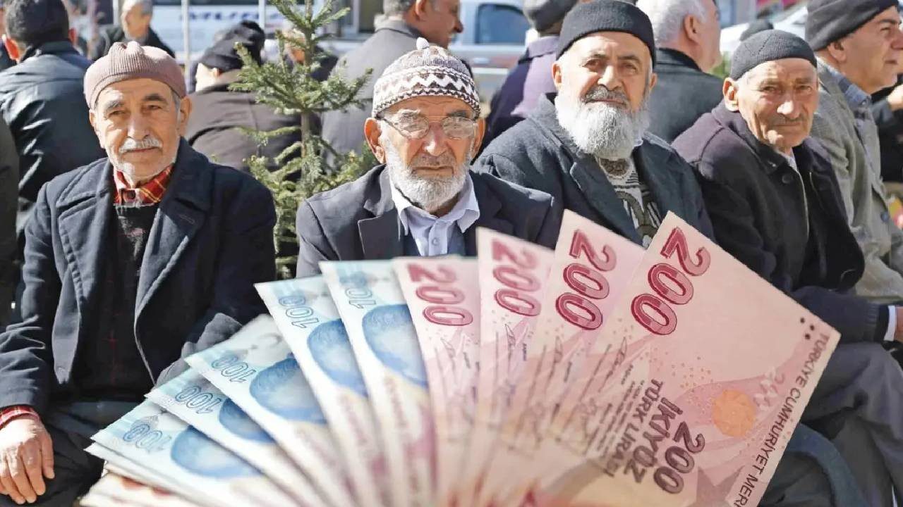 Emekli Maaşında Yeni Dönem: SSK ve Bağ-Kur Emeklisine Ek Zam Geliyor