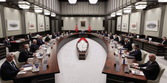 En Düşük Emekli Maaşı Kabinenin Gündeminde
