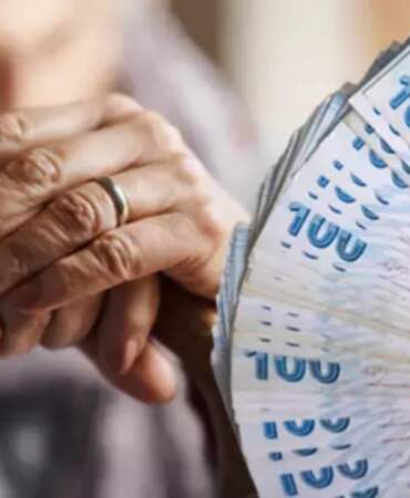 En Düşük Emekli Maaşına Zam Gelecek mi? AKP ‘Gündemde Yok’ Dedi, O Tarihi İşaret Etti