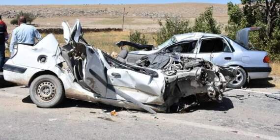En Fazla Trafik Kazasının Olduğu Yollar Açıklandı: İşte İl İl Ölüm Güzergahları