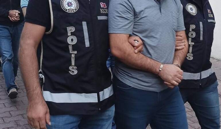 FETÖ’ye Dev Tutuklama! Aralarında Askerler de Var