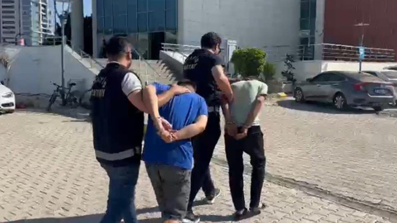 Hatay’da Hırsızlık Şüphelisi 3 Firari Tutuklandı