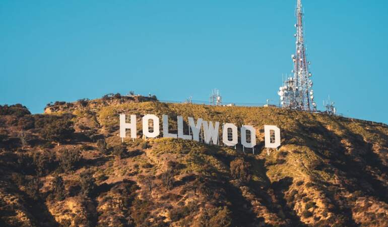 Hollywood’un En Büyüğü Batıyor mu? Hepsini İşten Çıkardı