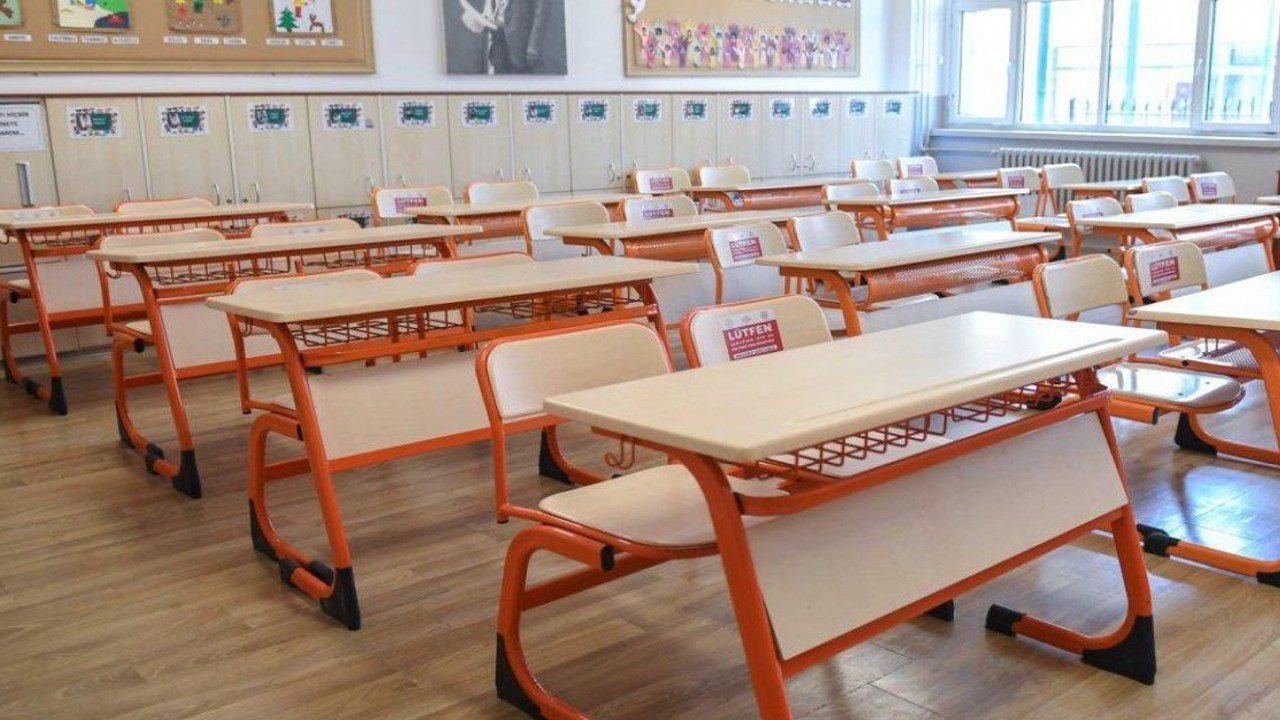 HÜDA PAR’a Yakın Vakıf, Devlet Okullarına Girdi! ‘Yaz Okulu’ Adı Altında Dini Eğitim