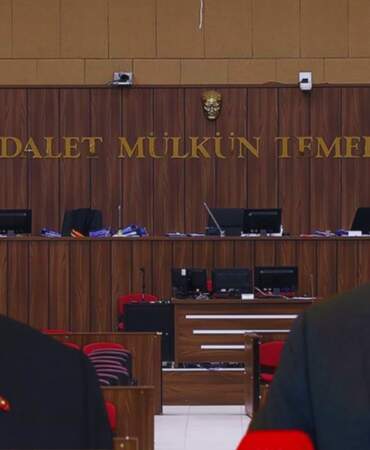 İktidara Yakın Yazardan Çarpıcı İddia: Kurultay Davasında Ne Olacak?
