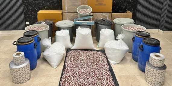 İstanbul’da 2,5 Milyondan Fazla Sentetik Ecza Bulundu