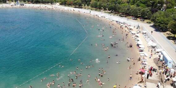 İstanbul’da En İyi Plajlar 2025: Ücretsiz Halk Plajlarından Lüks Beach Club’lara! Burç Beach, Aqua Green, Teos Beach… İşte Giriş Ücretleri
