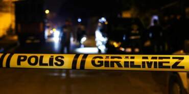 İzmir’de Çatıda Bulunan Yeni Doğmuş Bebek Hayatını Kaybetti