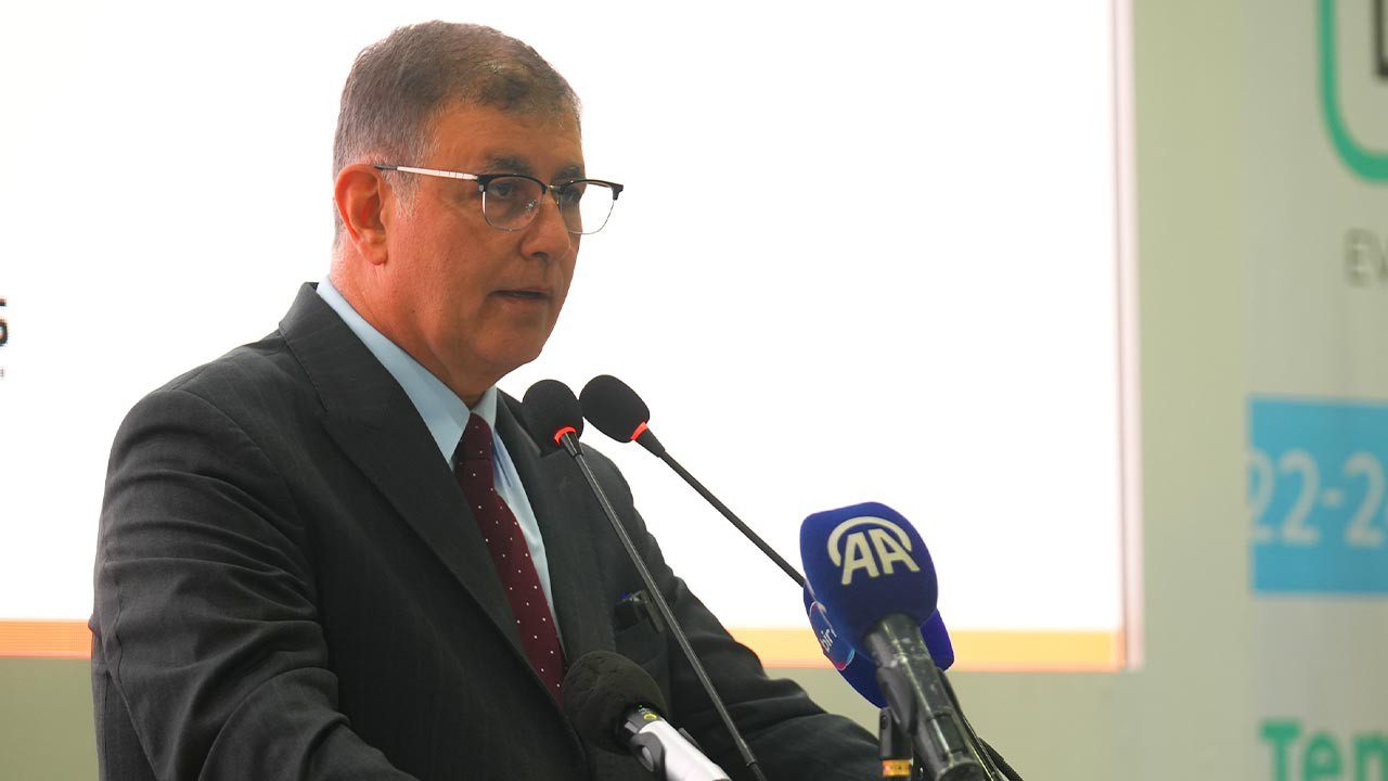 İzmir’de Grev Beşinci Gününde… Belediye Başkanı Cemil Tugay’dan Flaş Açıklama