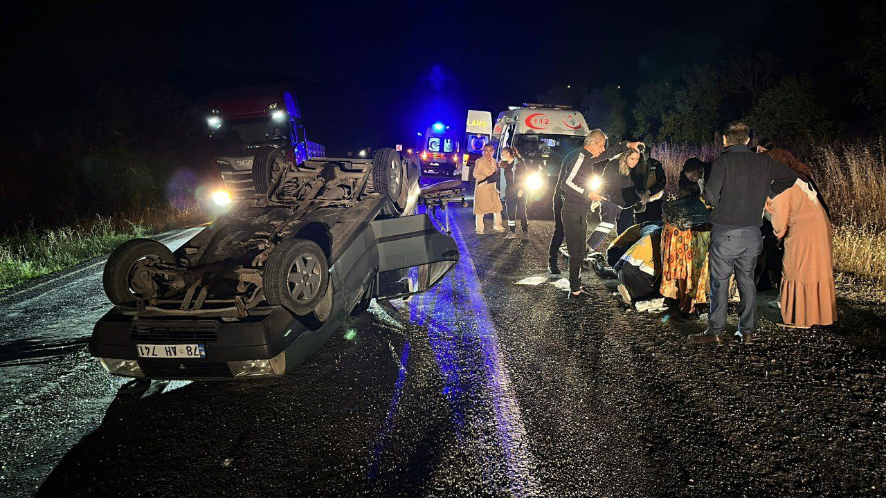 Karabük’te Otomobil Takla Attı: 1’i Çocuk 4 Yaralı