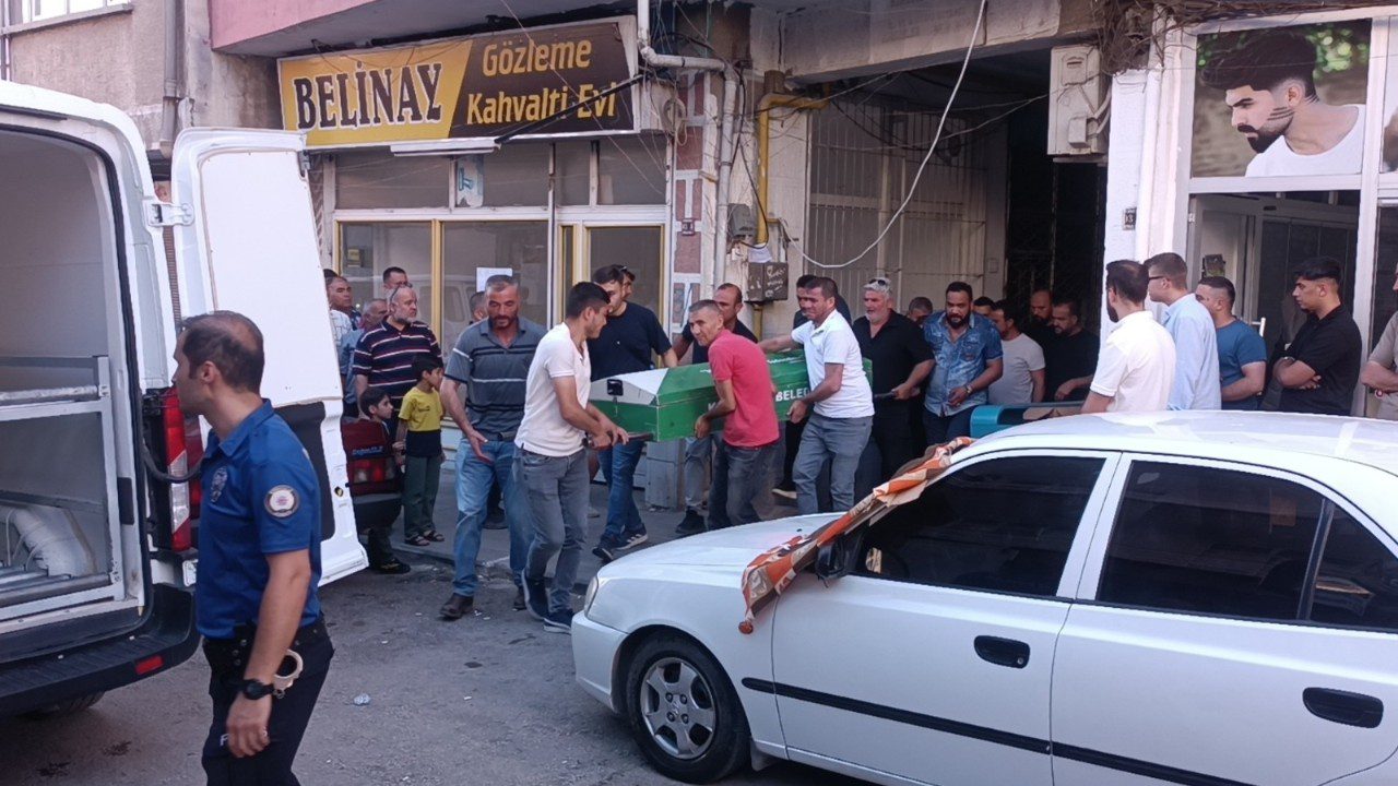 Kırıkkale’de Dehşet! Arkadaşları Sopayla Döverek Öldürüp ‘Kanepeden Düştü’ Dedi